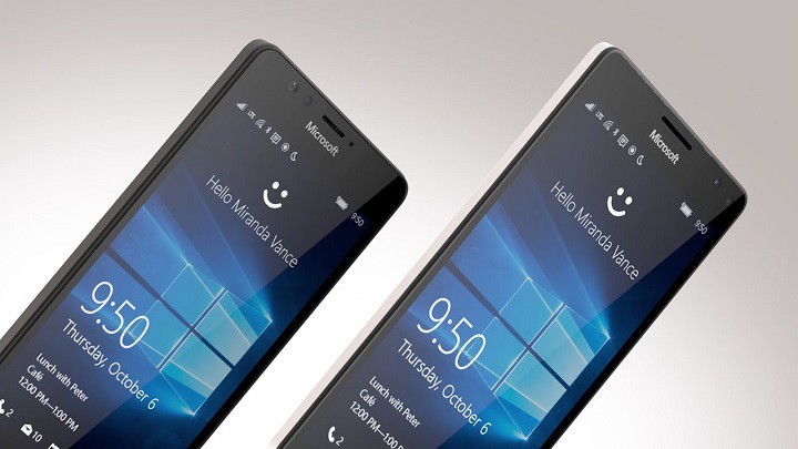 Исправлено: Lumia 950 перезагружается во время звонков.