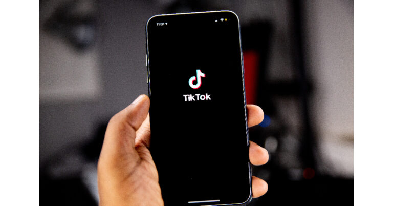 Как сделать дуэт в TikTok на Android или iOS?